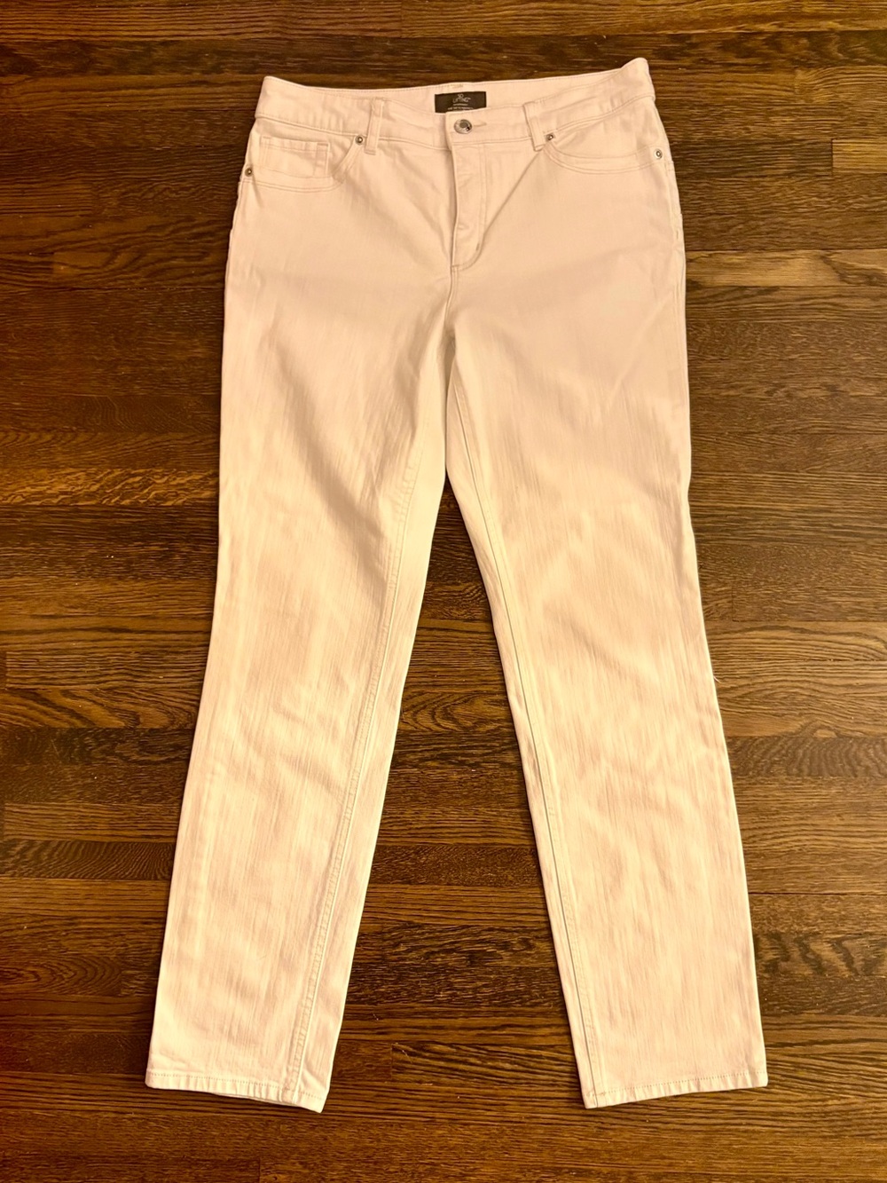 Chico's So Lifting white jeans 0.5 ( US 6)